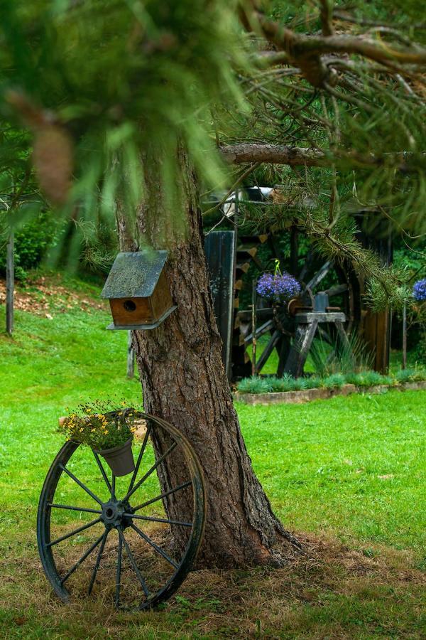 Hotel Les Etangs Du Moulin D'Harcy Lonny Zewnętrze zdjęcie